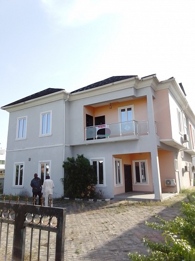 4BEDROOM DETACHED DUPLEX FOR SALE